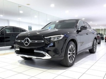 Mercedes GLC C254/X254 Coupe 2.0 200 204KM 2026 GLC Coupe 200 4-Matic Avantgarde 2.0 (204KM) 2026, zdjęcie 1