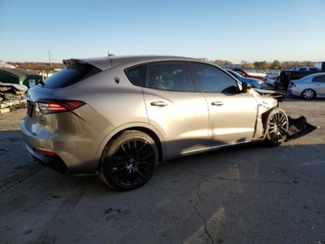 Maserati Levante 2022 Maserati Levante Modena 2022 3.0l 3.0 Benzyna 424KM, zdjęcie 3