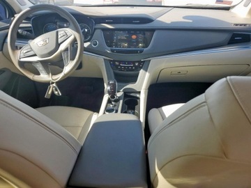 Cadillac 2024 Cadillac XT5 Premium Luxury 2024 2.0L 2.0 Benzyna 235KM, zdjęcie 8