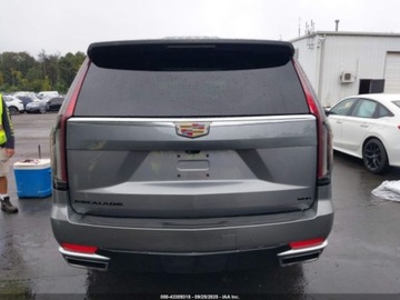 Cadillac Escalade III 2021 Cadillac Escalade Premium Luxury Platinum 2021 6.2l 6.2 Benzyna 420KM, zdjęcie 4
