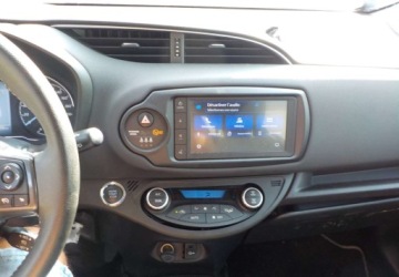 Toyota Yaris III Hatchback 5d Facelifting 2017 1.0 VVT-i 72KM 2020 Toyota Yaris y20 Okazja Benzyna 72KM, zdjęcie 24