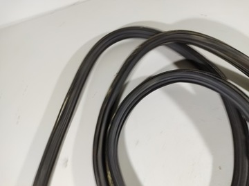 JEEP COMPASS 13R - ПРОКЛАДКА КРЫШКИ БАГАЖНИКА