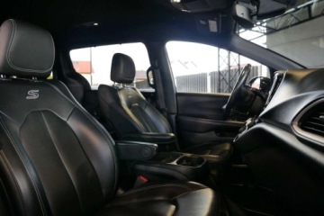 Chrysler Pacifica II 3.6 V6 Hybrid 264KM 2020 Chrysler Pacifica S Hybryda 3.6L V6 Pentastar 263KM StowN Go Cam MenuPL Ke, zdjęcie 8