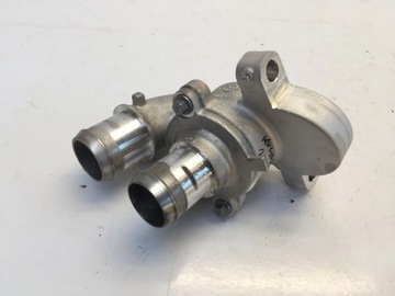 FORD KUGA MK3 III 2.5 HYBRYDA OBUDOWA TERMOSTATU LX6E-8A587-AC