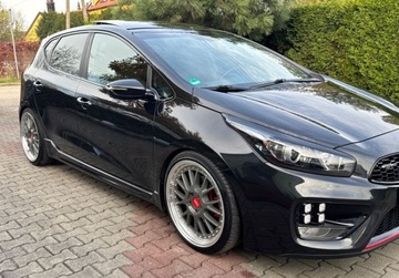 Kia Ceed II GT 5d 1.6 T-GDI 204KM 2017 Kia Ceed GT 1.6 204KM Climatronic NAVI Kamera PANO Bezwypadkowy SERWIS, zdjęcie 32
