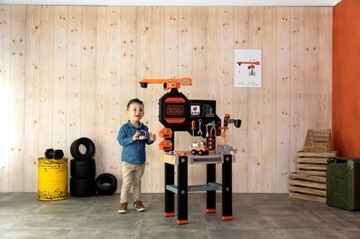 SMOBY БОЛЬШАЯ МАСТЕРСКАЯ С КРАНОМ BLACK DECKER 94AKC