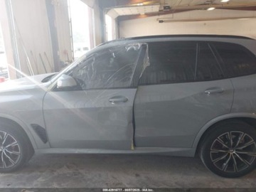 BMW X5 G05 2024 BMW X5 xDrive40i 2024 3.0l 3.0 Benzyna 375KM, zdjęcie 2
