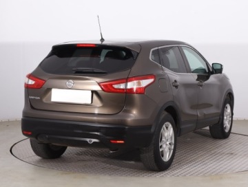 Nissan Qashqai II Crossover 1.2 DIG-T 115KM 2015 Nissan Qashqai 1.2 DIG-T, Salon Polska, Navi, zdjęcie 4