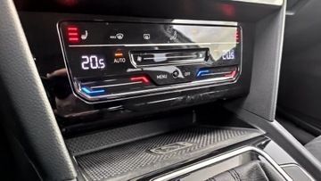 Volkswagen Passat B8 Variant Facelifting 2.0 TDI SCR 200KM 2023 Volkswagen Passat 2.0TDI 200KM ACC SalonPL Kamera, zdjęcie 26