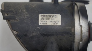 VOLVO V70 S80 HALOGEN LEVÝ 31213101