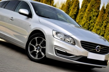 Volvo V60 I Kombi Facelifting 1.6 D2 115KM 2014 Volvo V60 Ocean Race Led Navi Skóra Full Opcja, zdjęcie 33