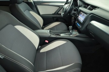 Toyota Avensis III Wagon Facelifting 2015 1.8 Valvematic 147KM 2018 Toyota Avensis 1.8 Valvematic, Salon Polska, zdjęcie 6