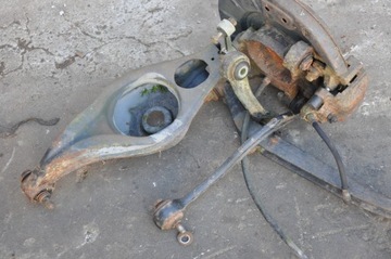 BMW E31 850 840 ЗАДНИЕ СТОЛБКИ И ПОВОРОТНЫЕ РЫЧАГИ PL