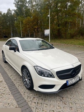 Mercedes CLS W218 Coupe Facelifting 500 408KM 2017 Mercedes CLS 550 4-Matic 9G-Tronic Pakiet stylistyczny AMG Zadbany 2017r, zdjęcie 2