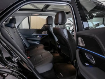 Mercedes GLE V167 SUV Facelifting 2.0 300d 269KM 2025 MERCEDES-BENZ GLE 300 d 4-Matic AMG Line 2.0 (269KM) 2025, zdjęcie 13