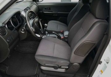 Suzuki Grand Vitara II SUV 3d Facelifting 2012 1.6 VVT 106KM 2014 Suzuki Grand Vitara Suzuki Grand Vitara 1.6 City 1.6 Benzyna 106KM, zdjęcie 17