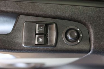 Renault Trafic III Furgon 1.6 dCi 120KM 2019 Renault Trafic Grand Passenger 2,9t Business 1.6 Diesel 120KM, zdjęcie 13