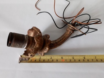 Декорированный латунный каркас настенного светильника