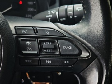 Toyota Yaris IV Hatchback 1.5 Hybrid Dynamic Force 116KM 2021 Toyota Yaris 1.5 HEV 116KM 1WŁ SalonPL VAT23 Grupa, zdjęcie 16