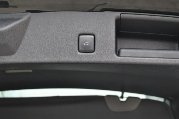 Ford Kuga III SUV Plug-In 2.5 Hybrid 190KM 2023 Ford Kuga TitaniumX 2,5Hybrid FHEV e-CVT FWD ASO, zdjęcie 10