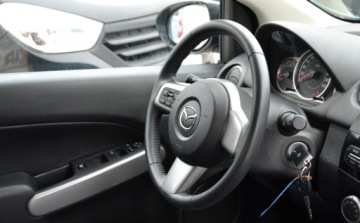 Mazda 2 II Hatchback 3d Facelifting 1.3 MZR 75KM 2012 Mazda 2 1.3 - bezwypadkowe - Klima - grzane fotele, SUPER STAN 1.3 Benzyna, zdjęcie 30