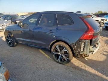 Volvo XC60 II 2025 Volvo XC 60 ultra, 2025r., 4x4, 2.0L 2.0 Benzyna 247KM, zdjęcie 3