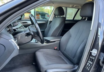BMW Seria 5 G30-G31 Touring 520d 190KM 2019 BMW Seria 5 520d Vat Marza Skory Nawigacja Czujniki Kamera, zdjęcie 4