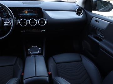 Mercedes Klasa B W247 2021 Mercedes B B 180 d, Salon Polska, Automat, Skóra, zdjęcie 7