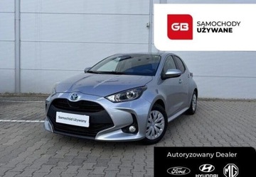 Toyota Yaris IV 2022 Toyota Yaris 1.5 Comfort e-CVT Salon PL 1.5 Hybryda 92KM