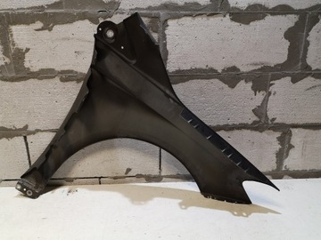 BLATNÍK LEVÝ PŘEDNÍ MERCEDES TŘÍDA B W246 PĚKNÝ