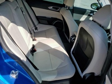 Alfa Romeo Giulia II 2019 Alfa Romeo Giulia 2019 2.0l 2.0 Benzyna 280KM, zdjęcie 10