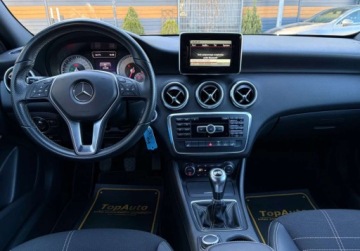 Mercedes Klasa A W176 Hatchback 5d Facelifting 200 156KM 2015 Mercedes-Benz Klasa A 1.6 156 KM gwarancja FABRYCZNY LAKIER bezwypadkow, zdjęcie 31