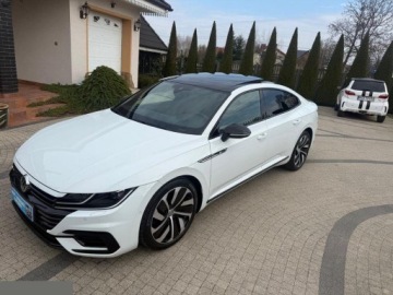 Volkswagen Arteon Fastback 2.0 TSI 190KM 2018 Volkswagen Arteon 2.0 TSI R-Line DSG 190KM 2018r, zdjęcie 30