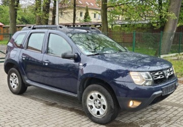 Dacia Duster I SUV Facelifting 1.2 TCe 125KM 2015 Dacia Duster Dacia Duster benzyna Nawigacja Klimatyzacja Tempomat 1.2, zdjęcie 2