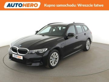 BMW Seria 3 G20-G21 2022 BMW 320 PHEV automat full LED skóra virtual