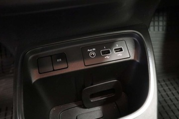 Renault Twingo III 2022 Renault Twingo wersja Intens, zasieg 200 km Elektryczny 82KM, zdjęcie 29