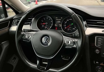 Volkswagen Passat B8 Variant 1.8 TSI BlueMotion Technology 180KM 2015 Volkswagen Passat Variant Volkswagen Passat Variant 1.8 TSI BMT Highline D, zdjęcie 21