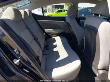 Hyundai Elantra VI 2020 Hyundai Elantra 2020 HYUNDAI ELANTRA SEL 2.0 Benzyna 147KM, zdjęcie 8