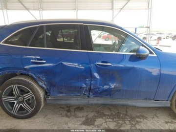 Mercedes GLC C254/X254 2023 Mercedes-Benz GLC 2023r., 2.0L 2.0 Hybryda Plug-in 255KM, zdjęcie 4
