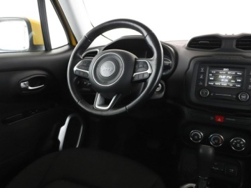 Jeep Renegade SUV 1.4 MultiAir 140KM 2017 Jeep Renegade automat navi grzane fotele klima, zdjęcie 15