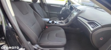 Ford Mondeo V Kombi 2.0 TDCi 150KM 2017 Ford Mondeo Ford Mondeo 2.0 TDCilakier fabrycznynowy rozrzadnowe hamulceop, zdjęcie 9
