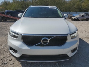 Volvo XC40 2021 Volvo XC 40 T5 Momentum, 2021r., 4x4, 2.0L 2.0 Benzyna 252KM, zdjęcie 4