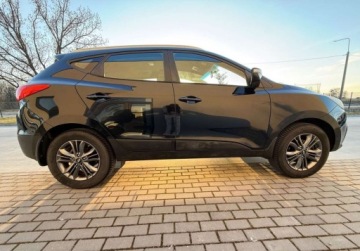 Hyundai ix35 SUV Facelifting 1.6 GDI 135KM 2015 Hyundai ix35 salon PL bezwypadkowy oryginalny niski przebieg od emeryta, zdjęcie 8