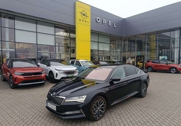 Skoda Superb III Liftback Facelifting 2.0 TSI 272KM 2019 Skoda Superb Pierwszy wlasciciel. Salon Polska 2.0 Benzyna 272KM