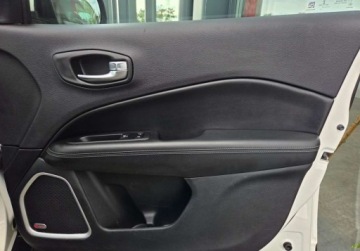 Jeep Compass 2020 Jeep Compass 1.4Benz 140KM 6b FULL LED KamerParkasist EL.Fotele Oplaty Gwa, zdjęcie 13