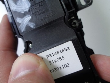 HLAVICE VOLIČ ŘAZENÍ PANEL RUČNÍ VOLVO XC60 II 2017-