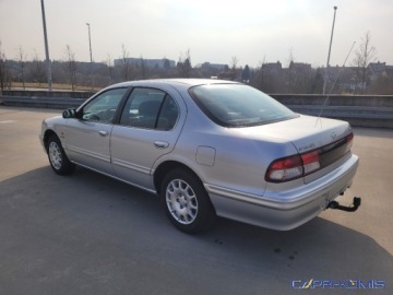 Nissan Maxima IV 2.0 QX 140KM 1998 Nissan Maxima 2.0i I wlasciciel Bezwypadkowy 2.0 Benzyna 140KM, zdjęcie 3