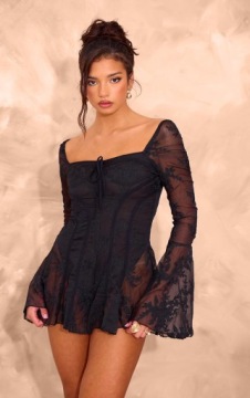 КЛАССИЧЕСКИЙ ЧЕРНЫЙ КРУЖЕВНОЙ КОСТЮМ С ДЛИННЫМ РУКАВОМ PRETTYLITTLETHING 38