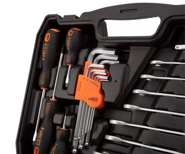 Набор инструментов: торцевые ключи 1/4' 1/2', храповик CrV, 100 см NEO CASE