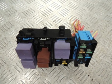 БЛОК ПРЕДОХРАНИТЕЛЕЙ ESPACE IV 2.0T